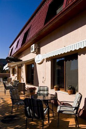 Gasthof Toparceanu - Therme & Airport 3*